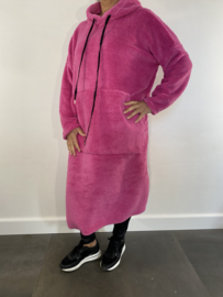 Fluffy jurk met capuchon fuchsia SALE