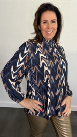 Shirt met gesmokte kraag zig zag soft blauw
