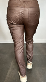 Cargo joggjeans leatherlook coating bruin/choco