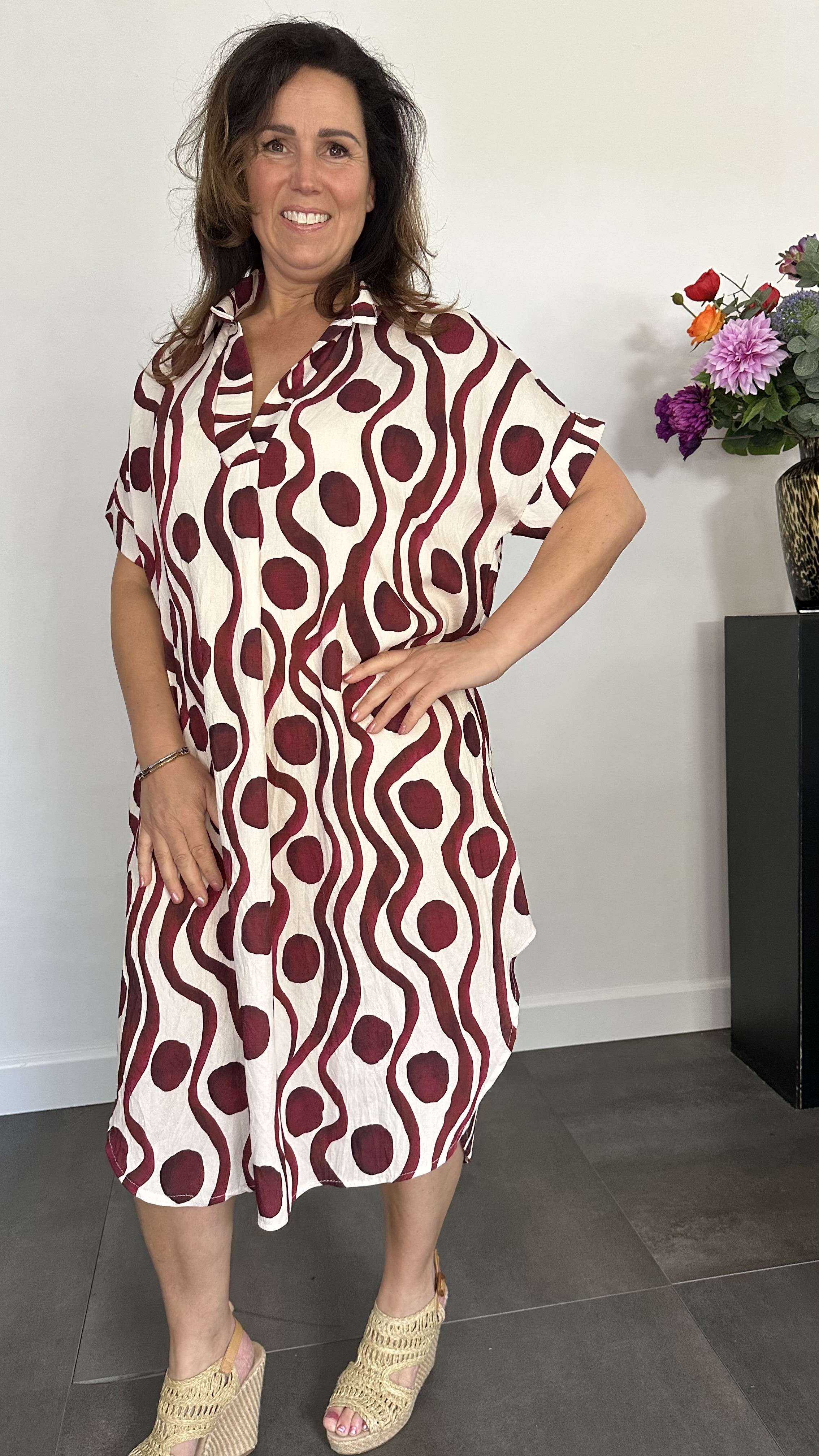 Jurk Leya waves &spots +Size Wijnrood