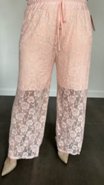 Kanten broek lacey met wijde pijp roze