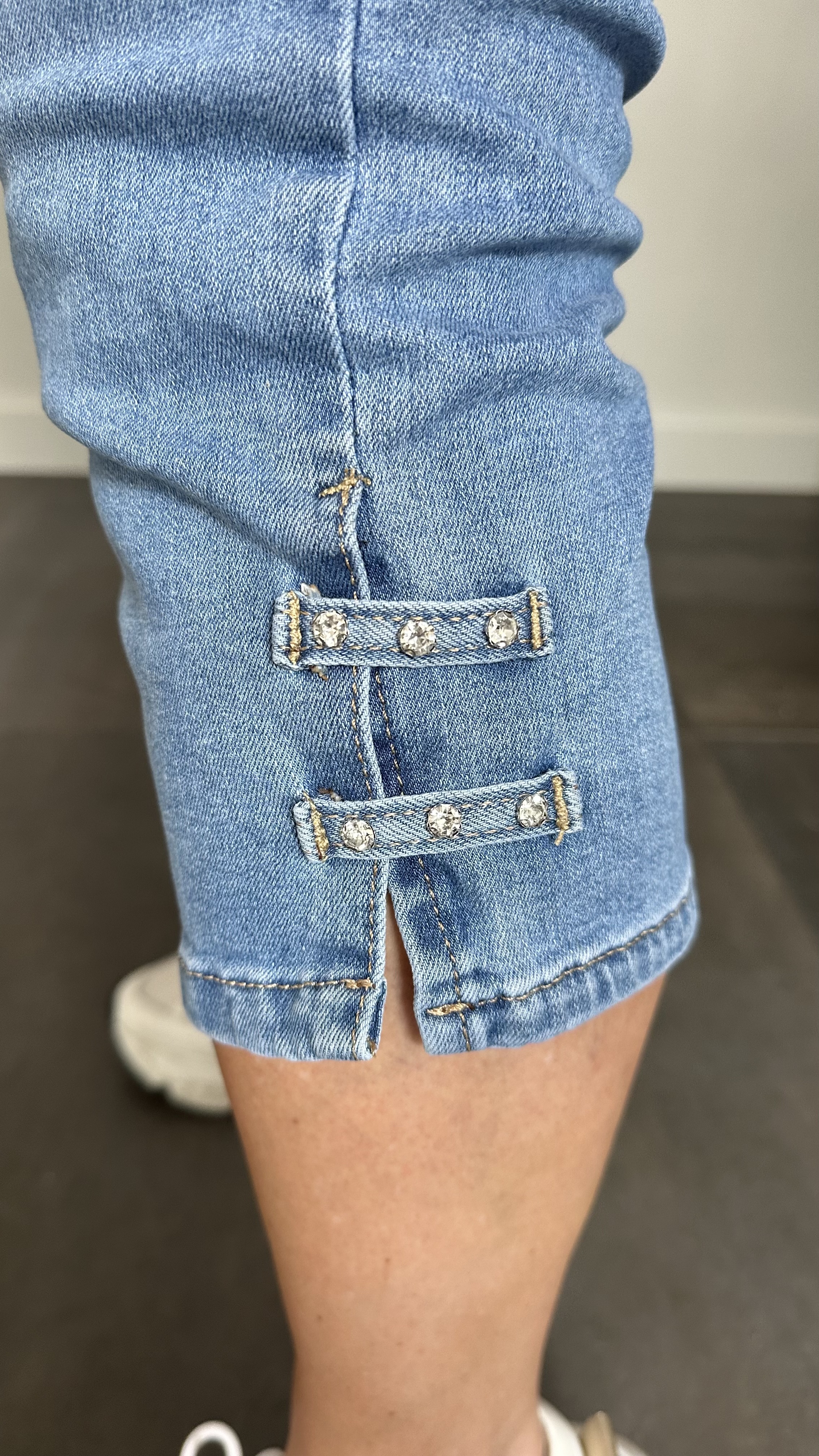 Capri stretch jeans met strass