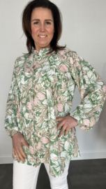 Blouse Lizzy met pofmouw flowers olijf