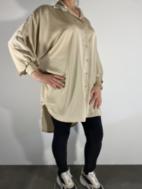 Satijnen blouse zand