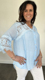 Blouse met kant Summer ijsblauw