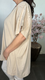 Shirt Jessica met ketting Zand