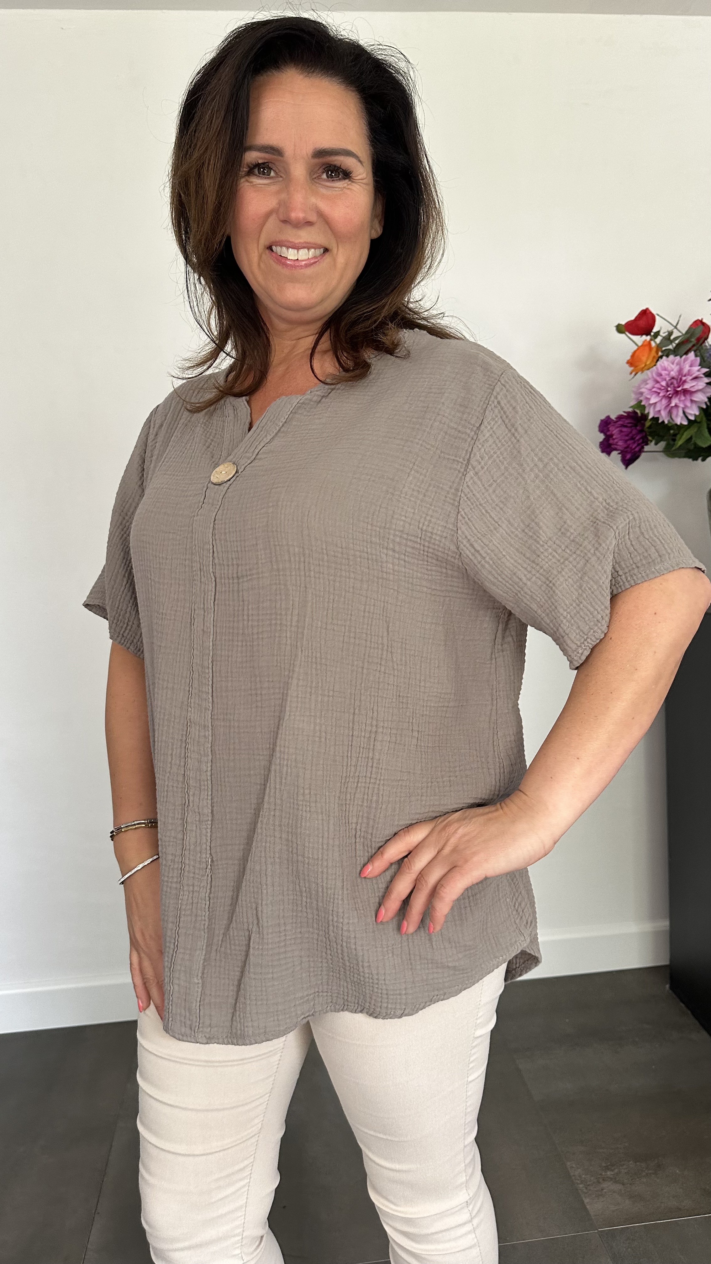 Shirt Vera met kant +SIZE taupe