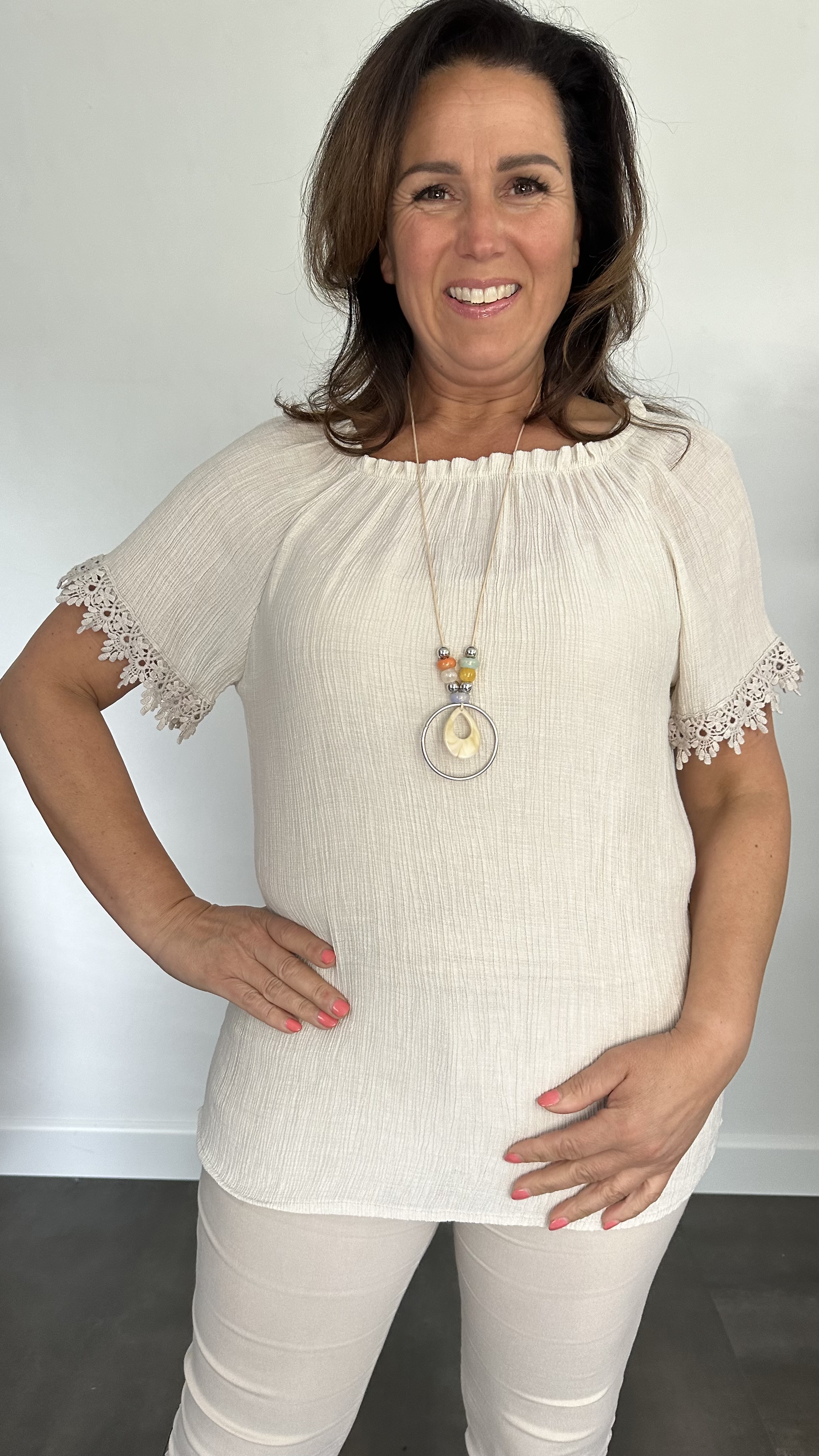 Crinkle shirt met kant zand