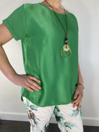 T-shirt satijn met ketting korte mouw groen