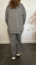 2-Delig comfy pak met panter bies Grijs