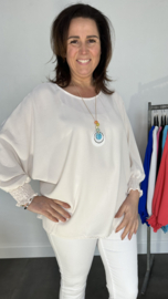 Blouse Femke met ketting en gesmokte boord beige/zand