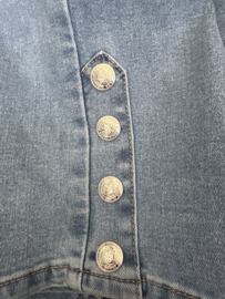 Capri stretch jeans met knopen