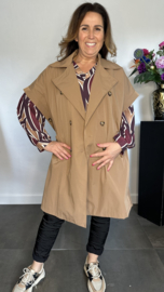 Trenchcoat met knopen camel