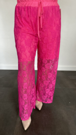 Kanten broek lacey met wijde pijp fuchsia