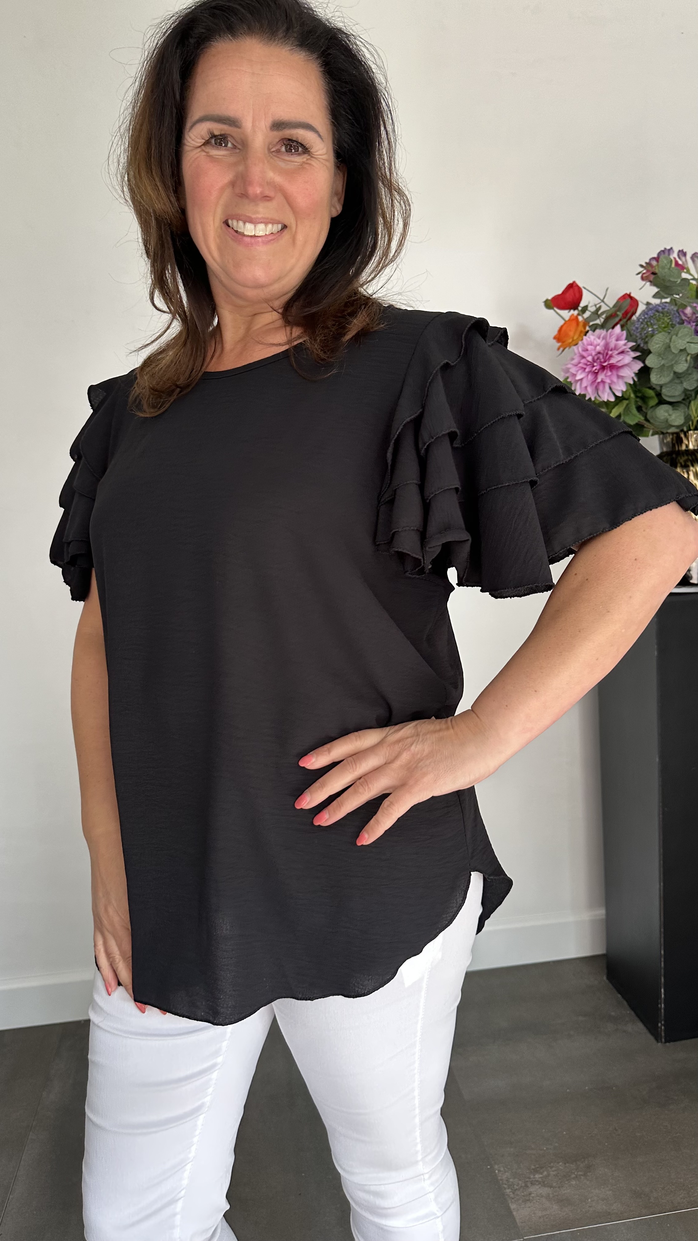 Top wendy met volant zwart