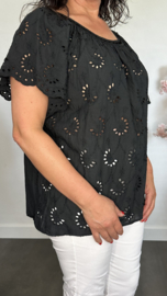 Broderie blouse Olivia Zwart