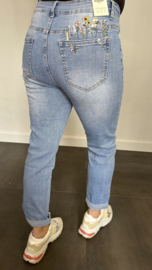 Red Berry stretch MOM fit jeans flowers