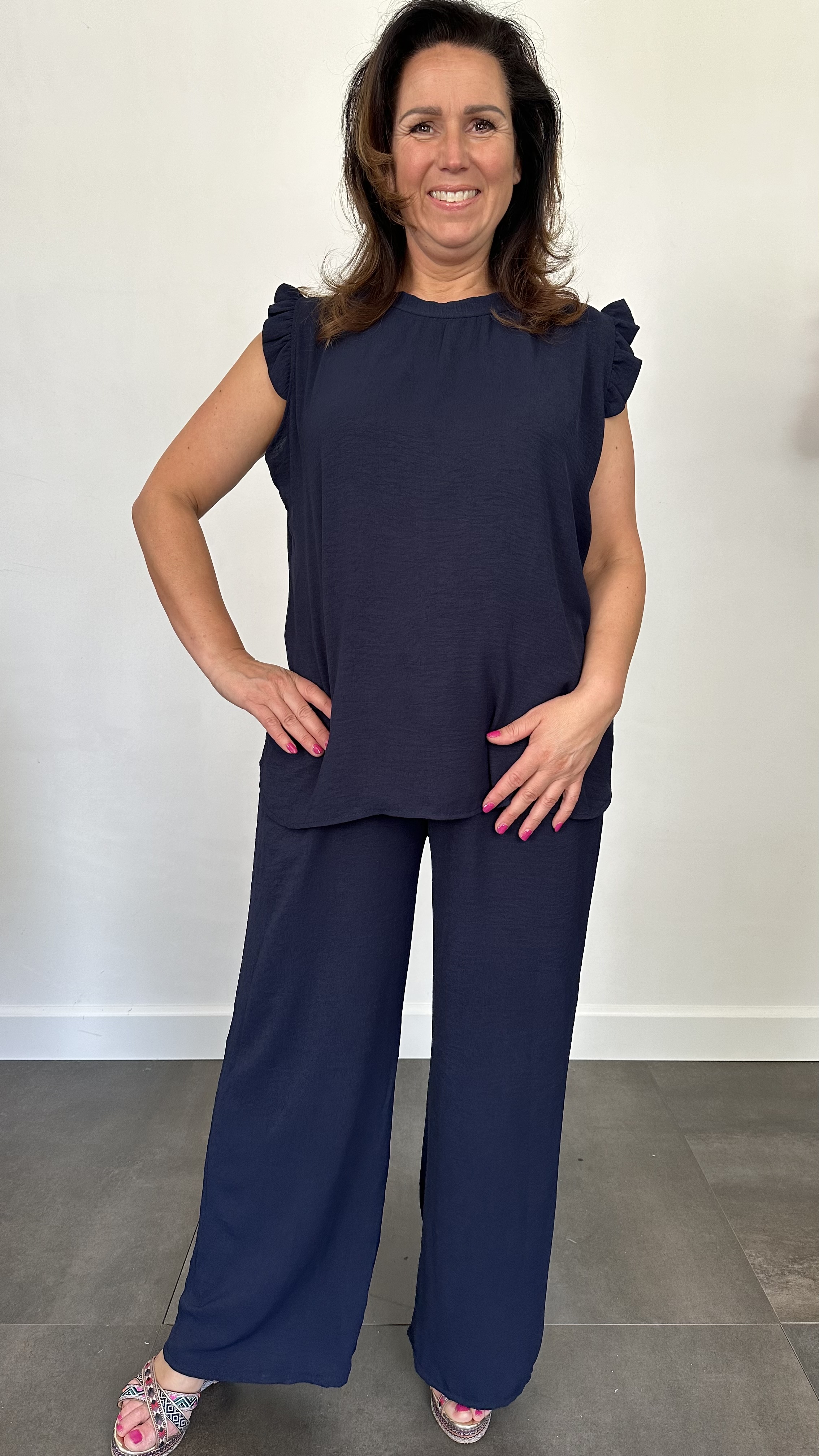 2-Delig pak Mia met ruche & ketting marine