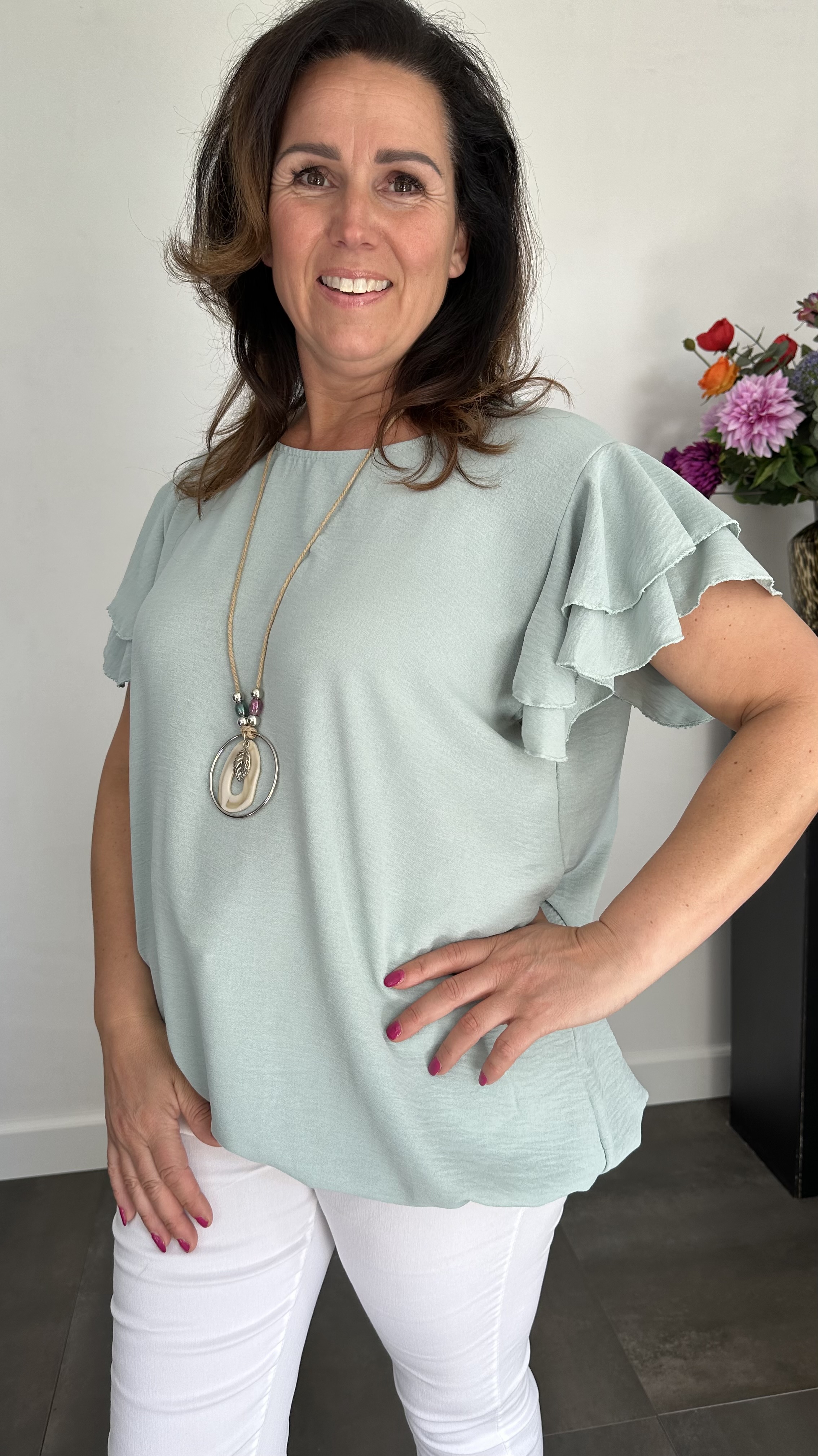 Shirt Celine met ketting +SIZE licht groen