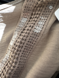Top met knoop Sparkle Taupe