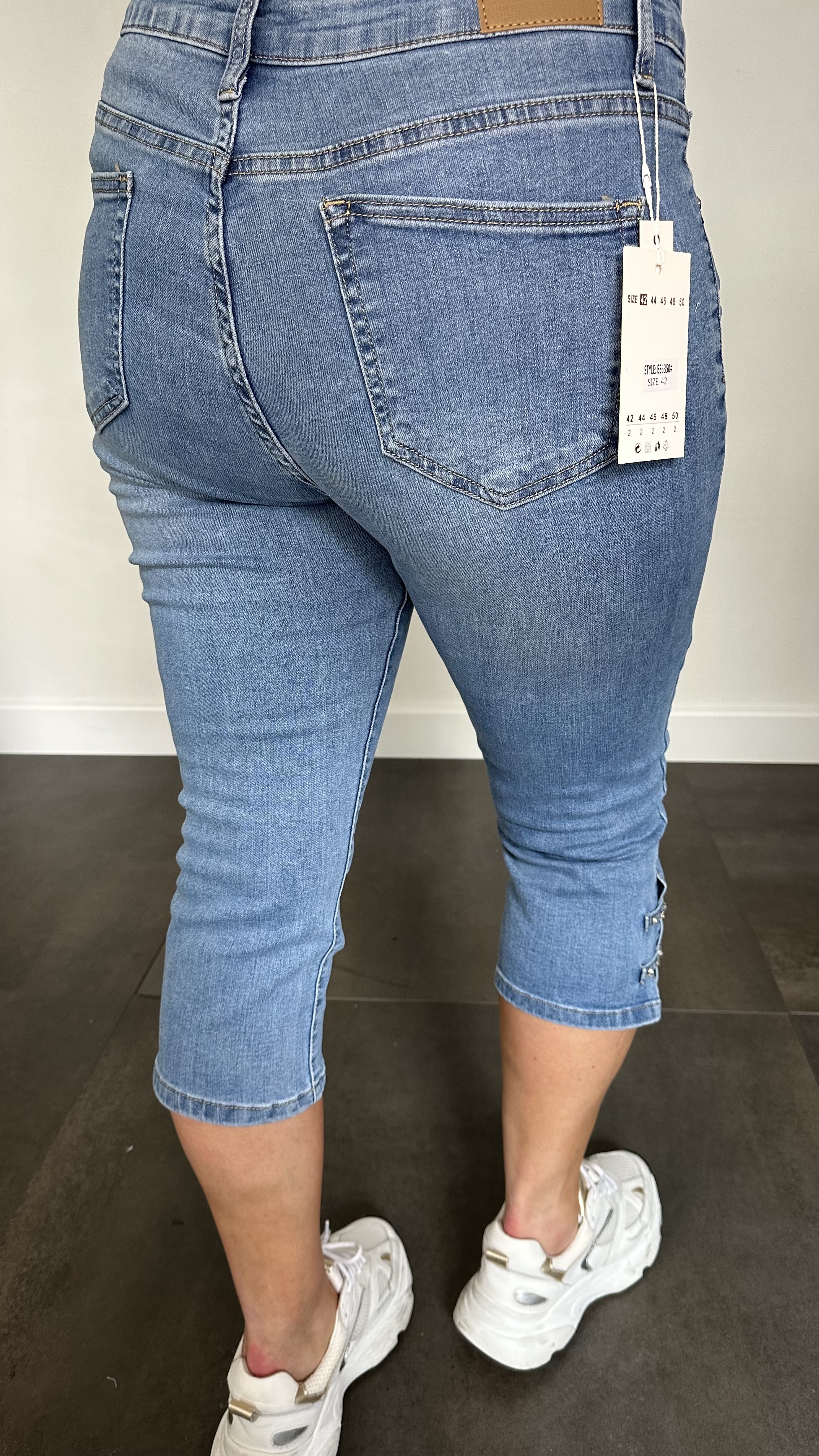 Capri stretch jeans met strass