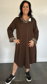 Sweaterdress panter +SIZE donker bruin SALE
