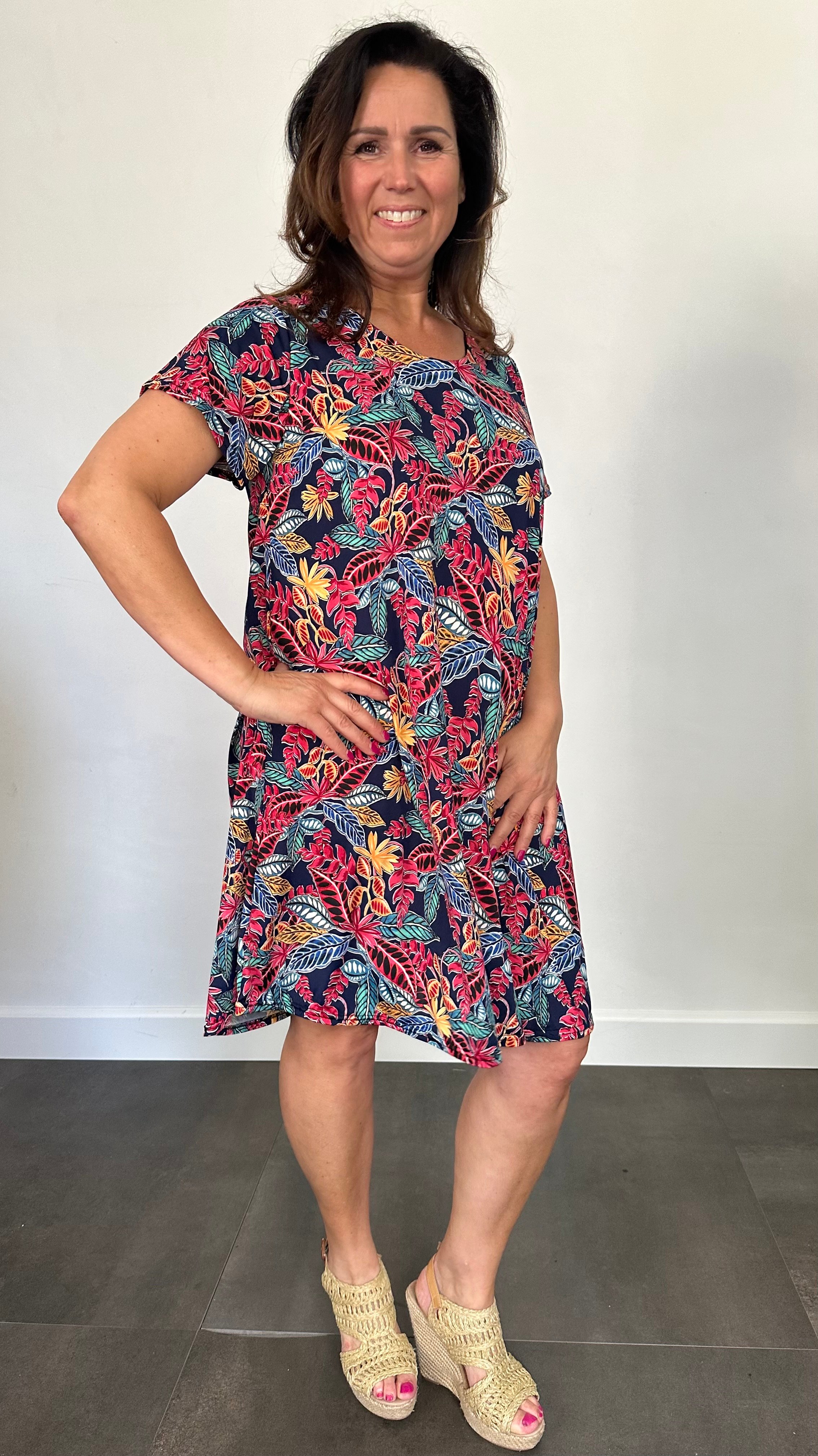 Jurk Dorena leaves marine/rood