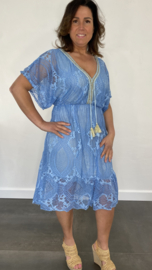 Kanten jurk Lara licht blauw