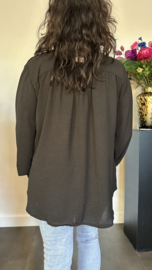 Crepe blouse Leonie met ruche Zwart