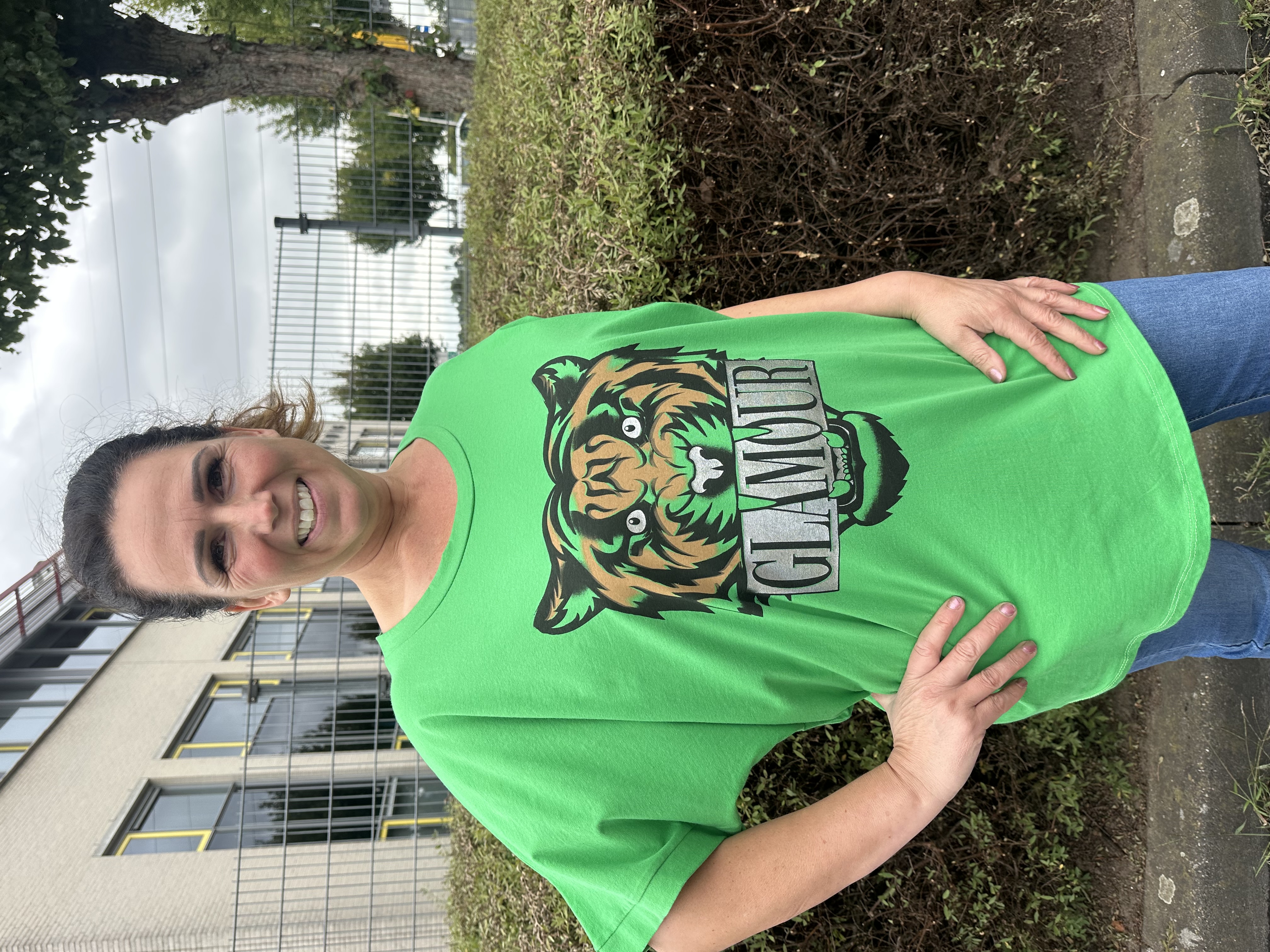 Oversized t-shirt Glamour appeltjes groen SALE