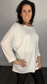 Shirt Debby met vleermuismouw ecru