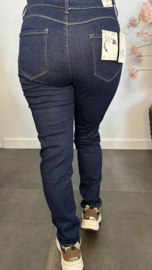 B.S. SLIM fit /Push Up stretch jeans