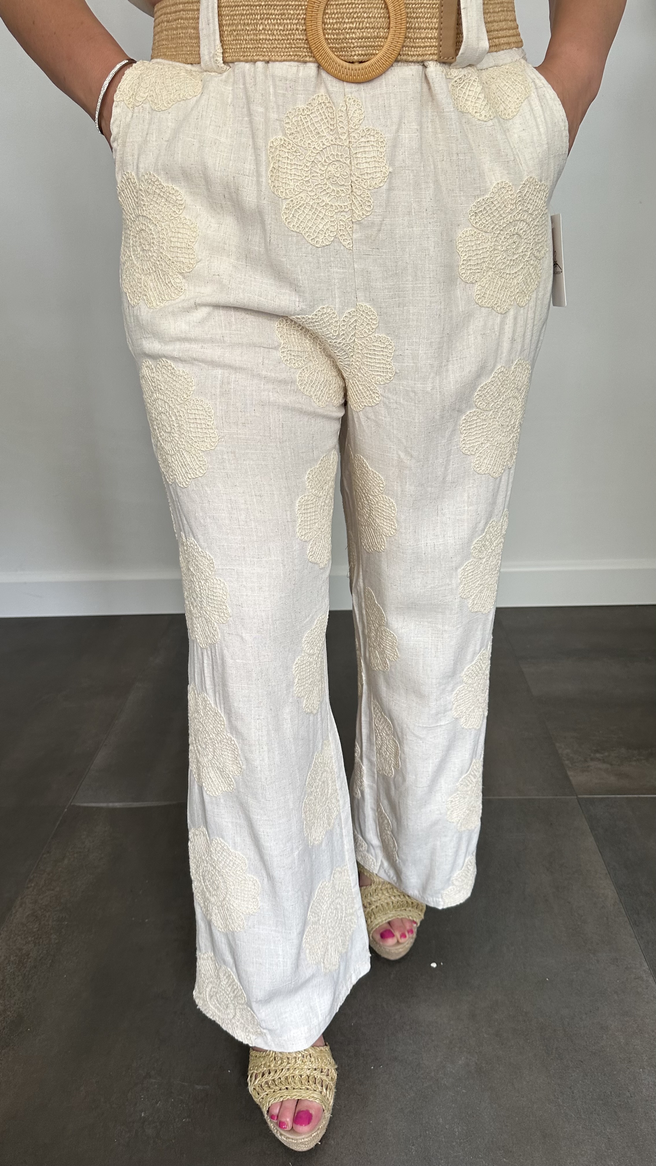 Broek Dolores met ceintuur