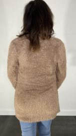 Fluffy vest met knoopsluiting taupe