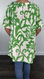 Shirt met elastiek langs de halslijn barok bloem appel groen 