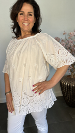 Broderie top Aurora wit
