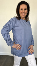 Sweater met gesmokte mouwen jeans blauw