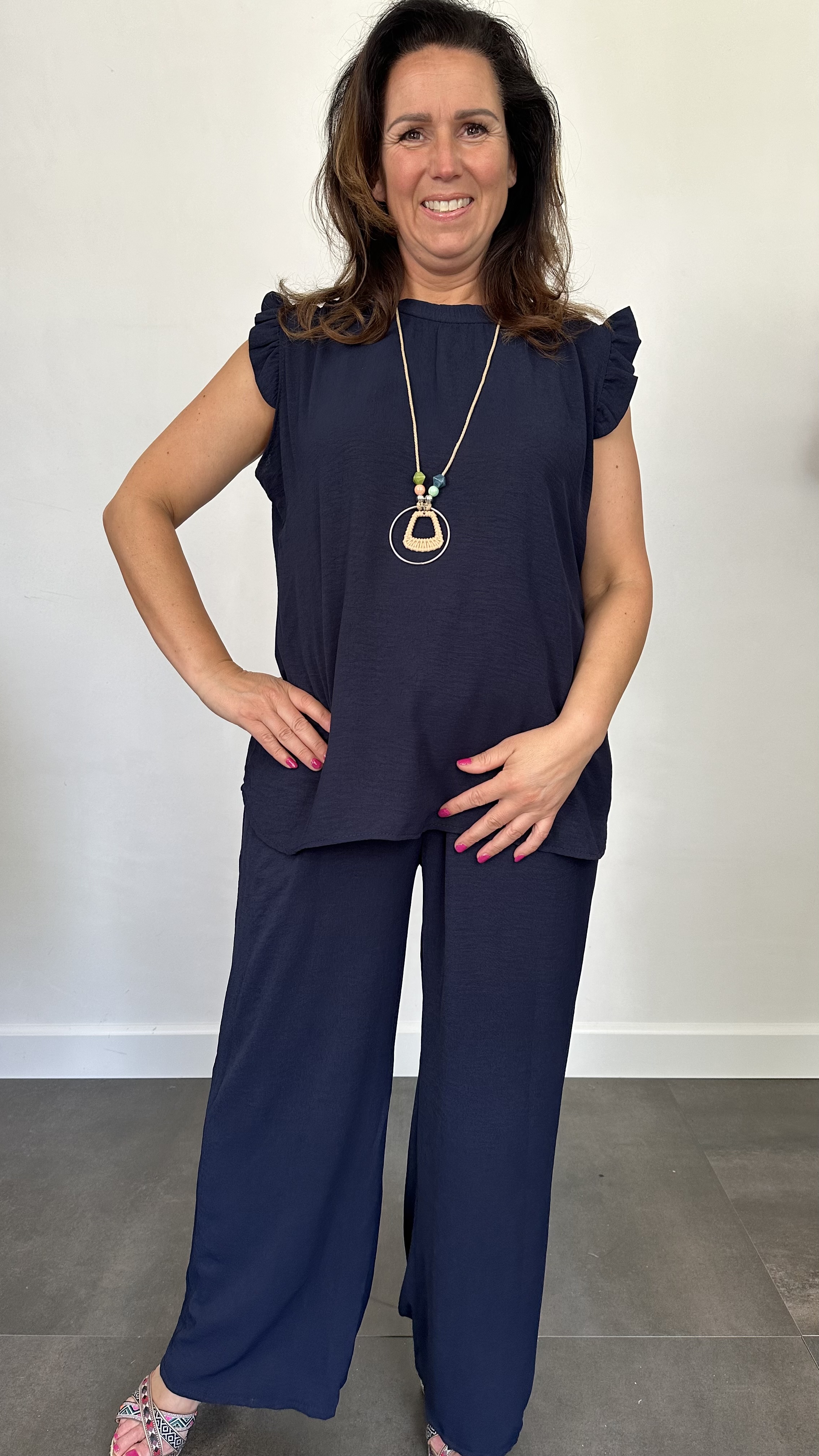 2-Delig pak Mia met ruche & ketting marine