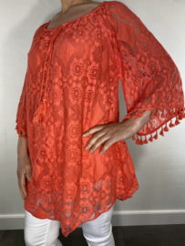 Top/ tuniek kant koraal