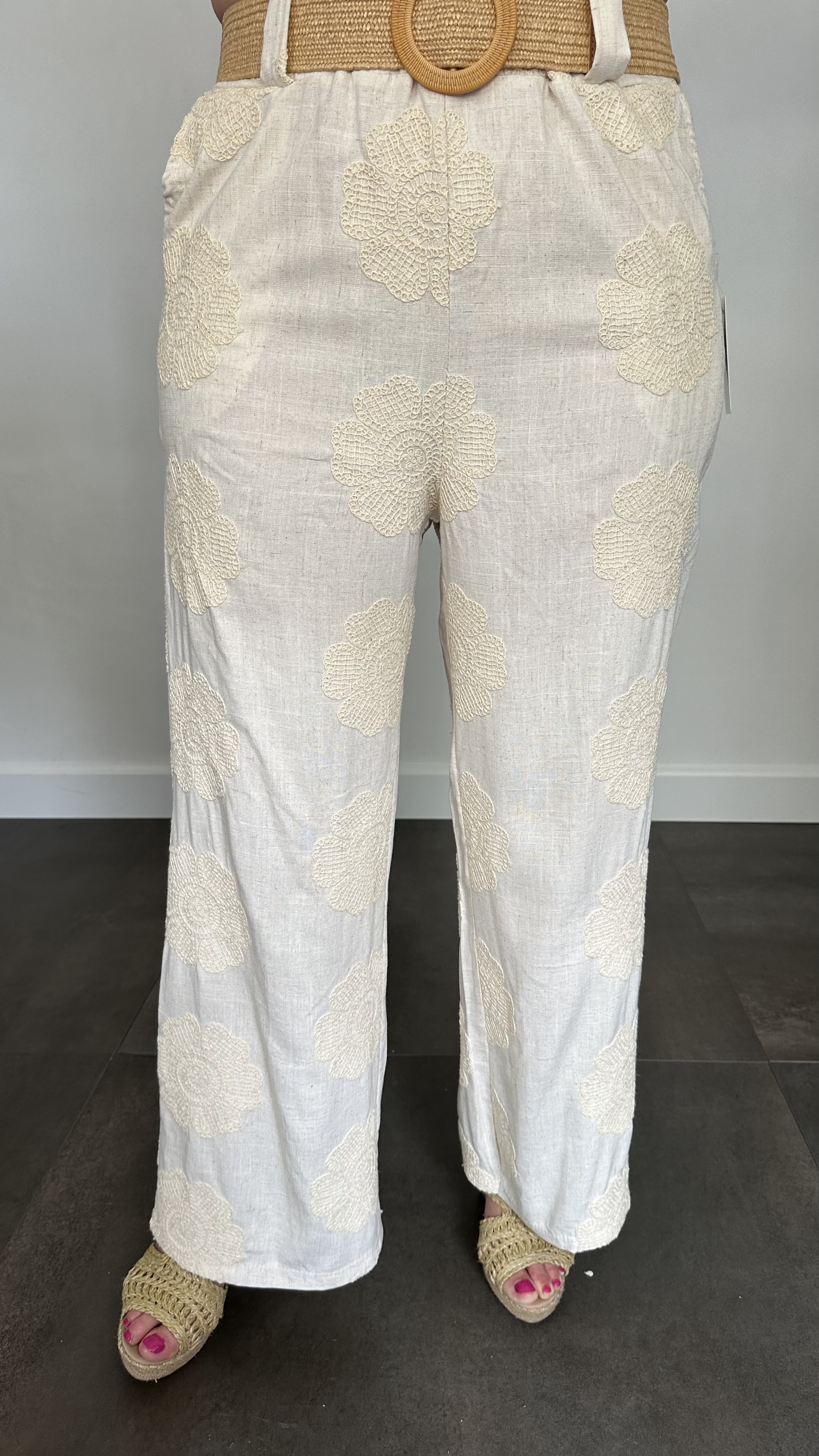 Broek Dolores met ceintuur
