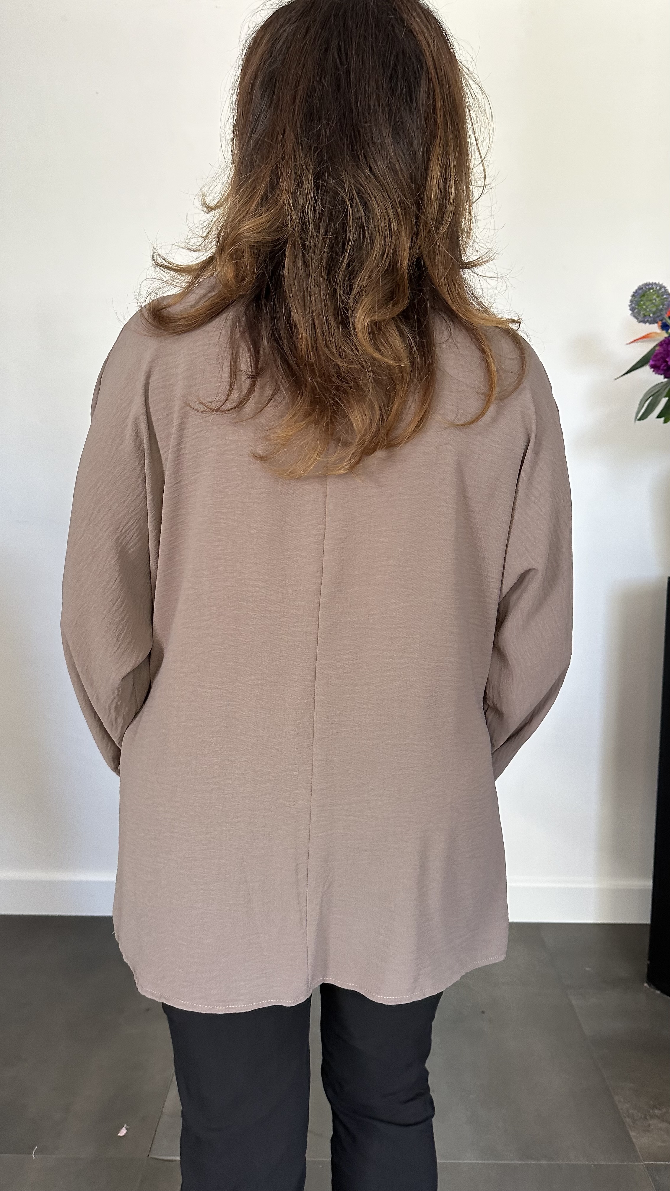 Shirt met strik Reza taupe