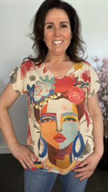 Shirt Lucia met bloemen