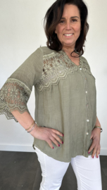 Blouse met kant Summer army