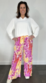 Plisse broek met wijde pijp coloured flames fuchsia SALE
