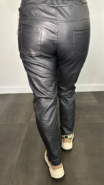 Joggjeans Leatherlook coating donker grijs +SIZE