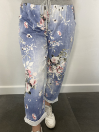 Joggingbroek licht denim gebloemd +size