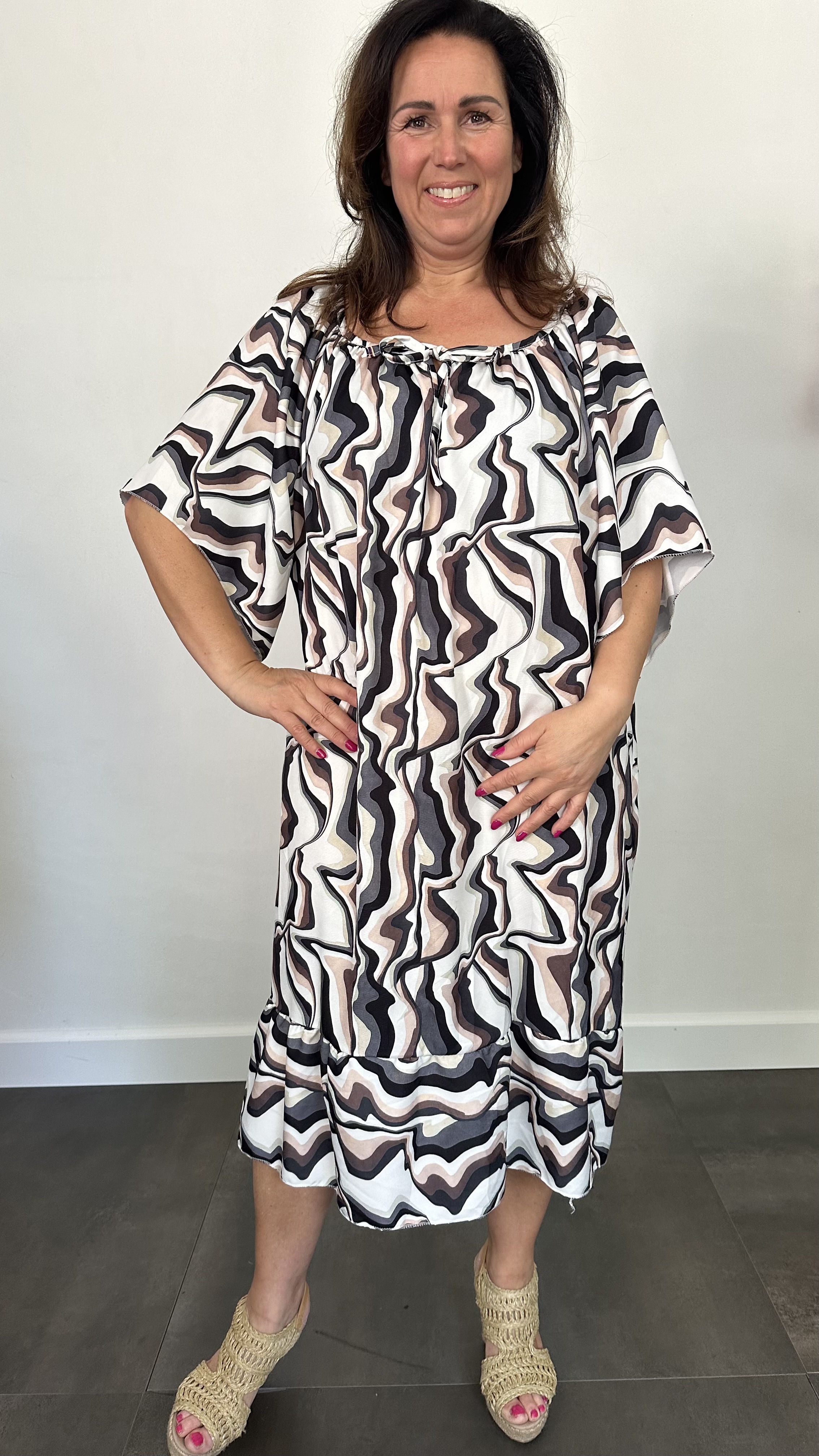 Jurk Rosita waves +SIZE zwart