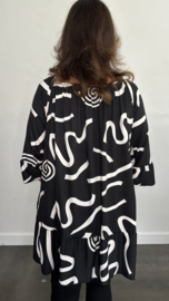 Soft shirt/ tuniek fantasy met strook zwart/wit