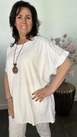 Shirt Jessica met ketting Wit