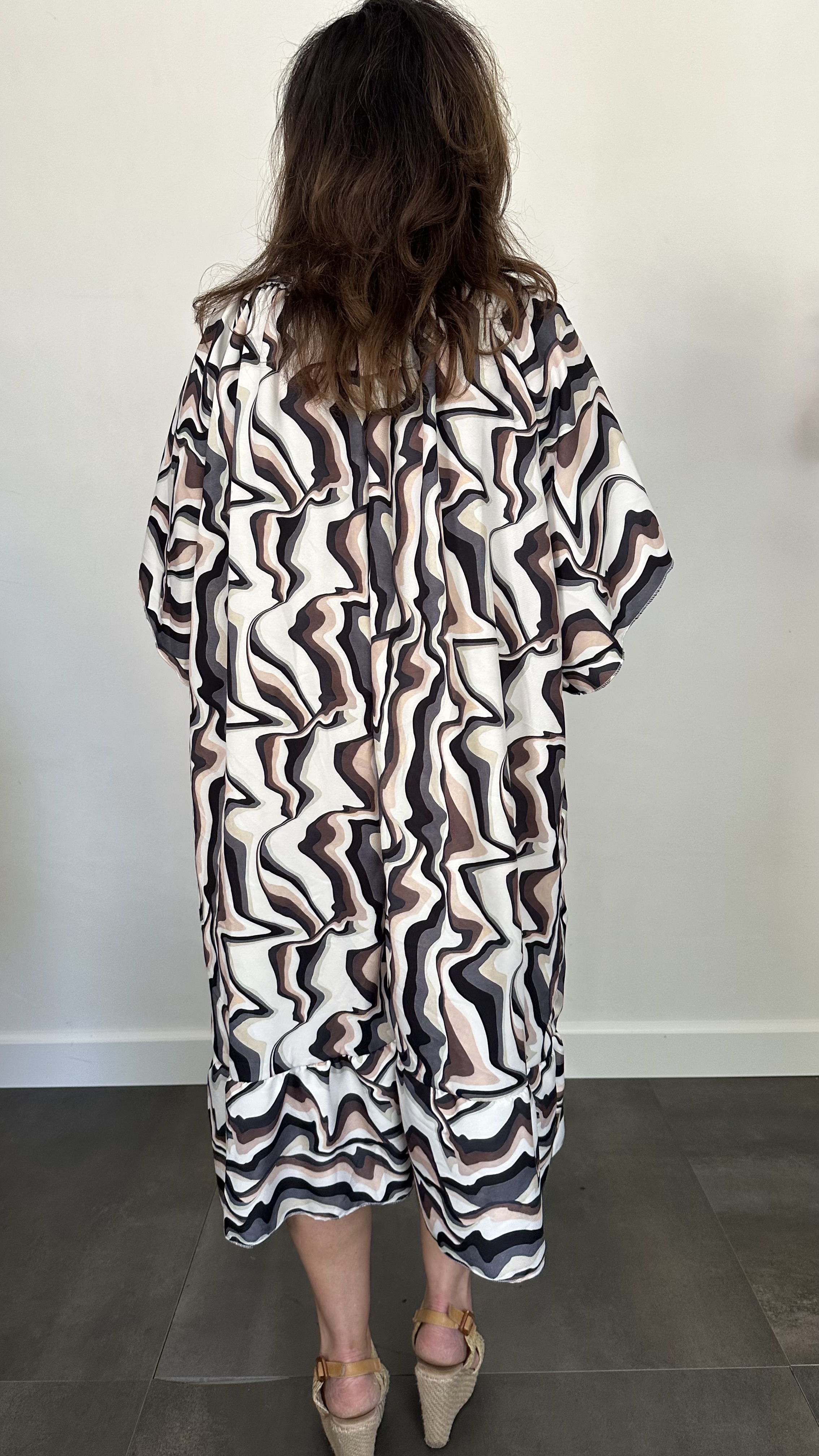 Jurk Rosita waves +SIZE zwart